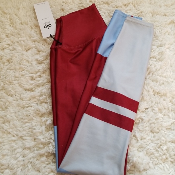 ALO Yoga Pants - Alo Airlift High Waist leggings
